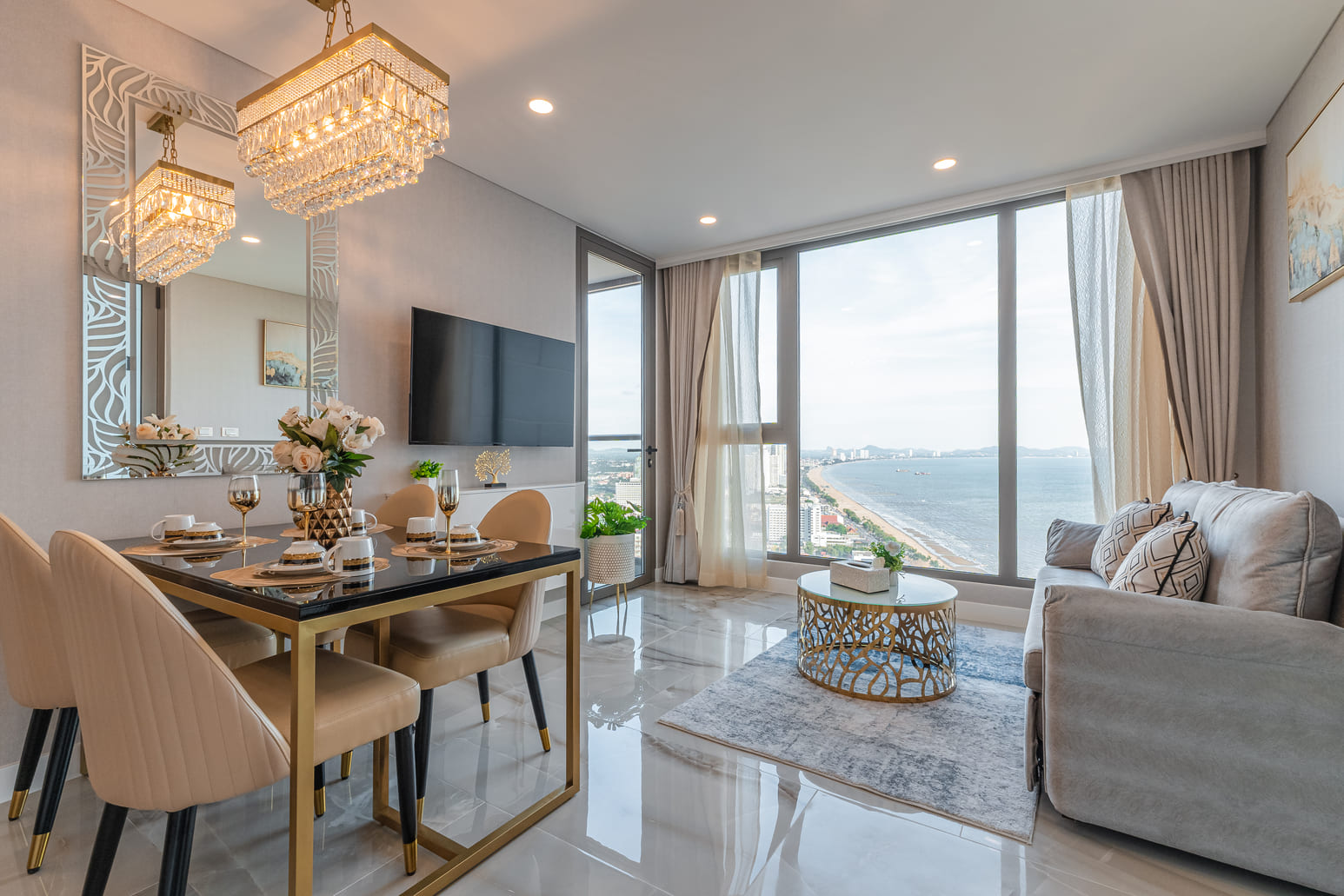 Apartament z Prywatnym Basenem – Pattaya Tajlandia